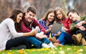 Top 5 Cell Phones for College Students